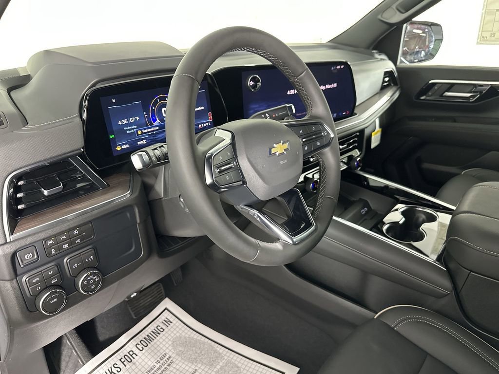 New 2026 Chevrolet Suburban Premier image 10