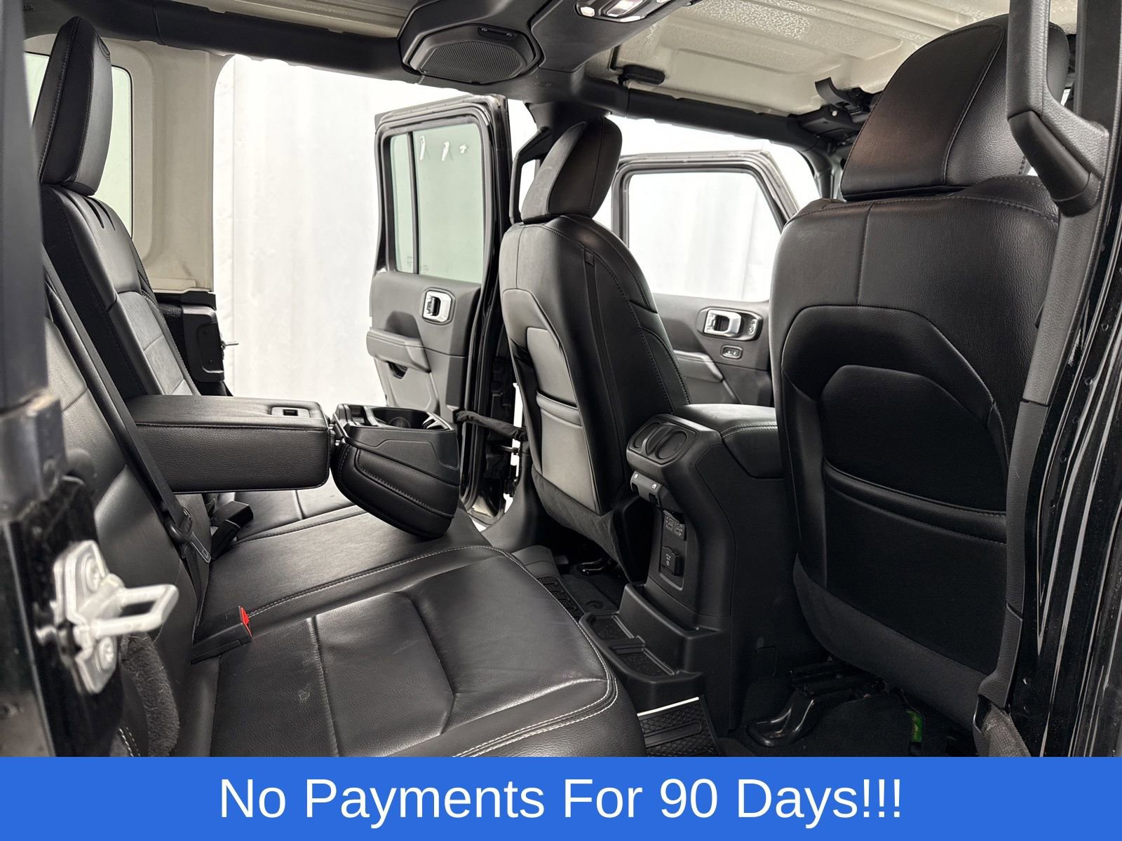 Used 2021 Jeep Wrangler Unlimited Sahara w/ Uconnect 4C Nav & Sound Group image 38