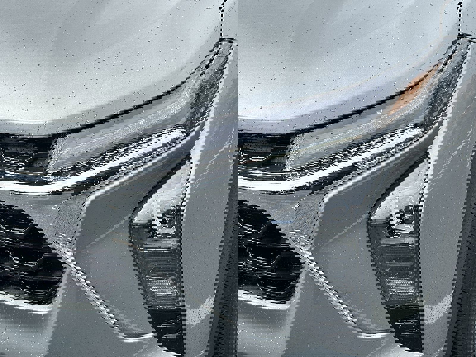 Used 2025 Chevrolet Trax LT w/ LT Convenience Package image 11