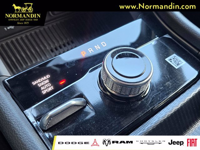 New 2026 Jeep Grand Cherokee Limited AWD/4WD image 12