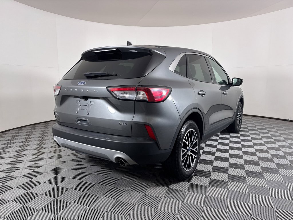 Certified 2022 Ford Escape SE w/ Cold Weather Package image 20