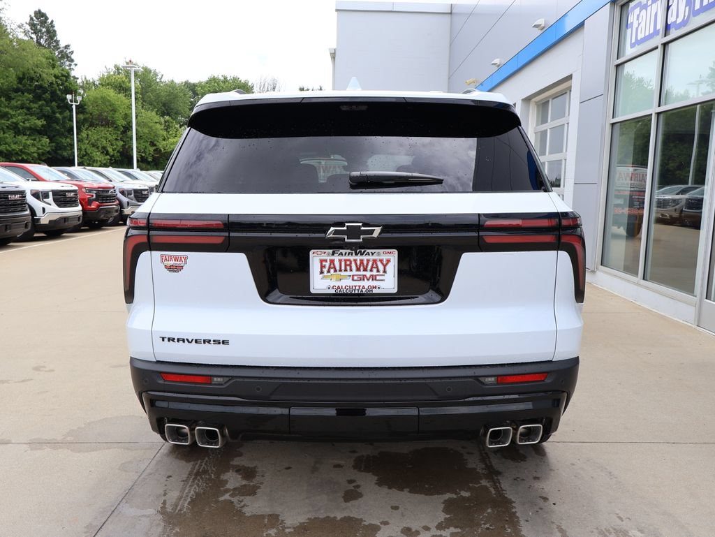 New 2026 Chevrolet Traverse LT w/ Enhanced Driving Package FWD image 9