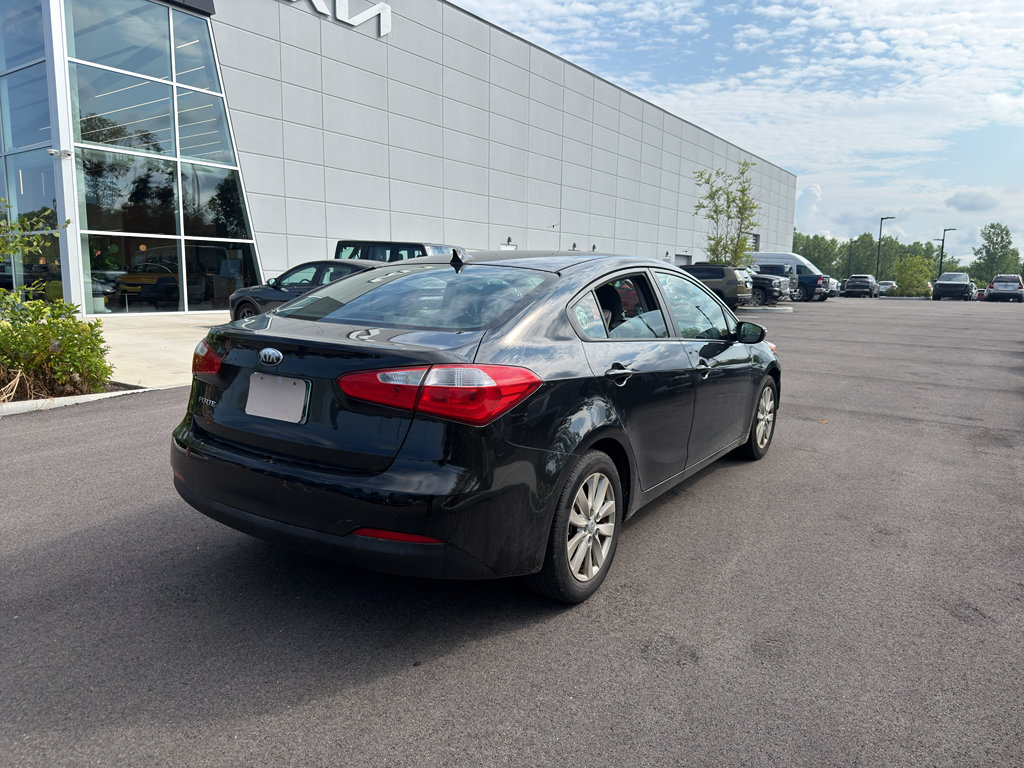 Used 2014 Kia Forte LX w/ Popular Package FWD image 7