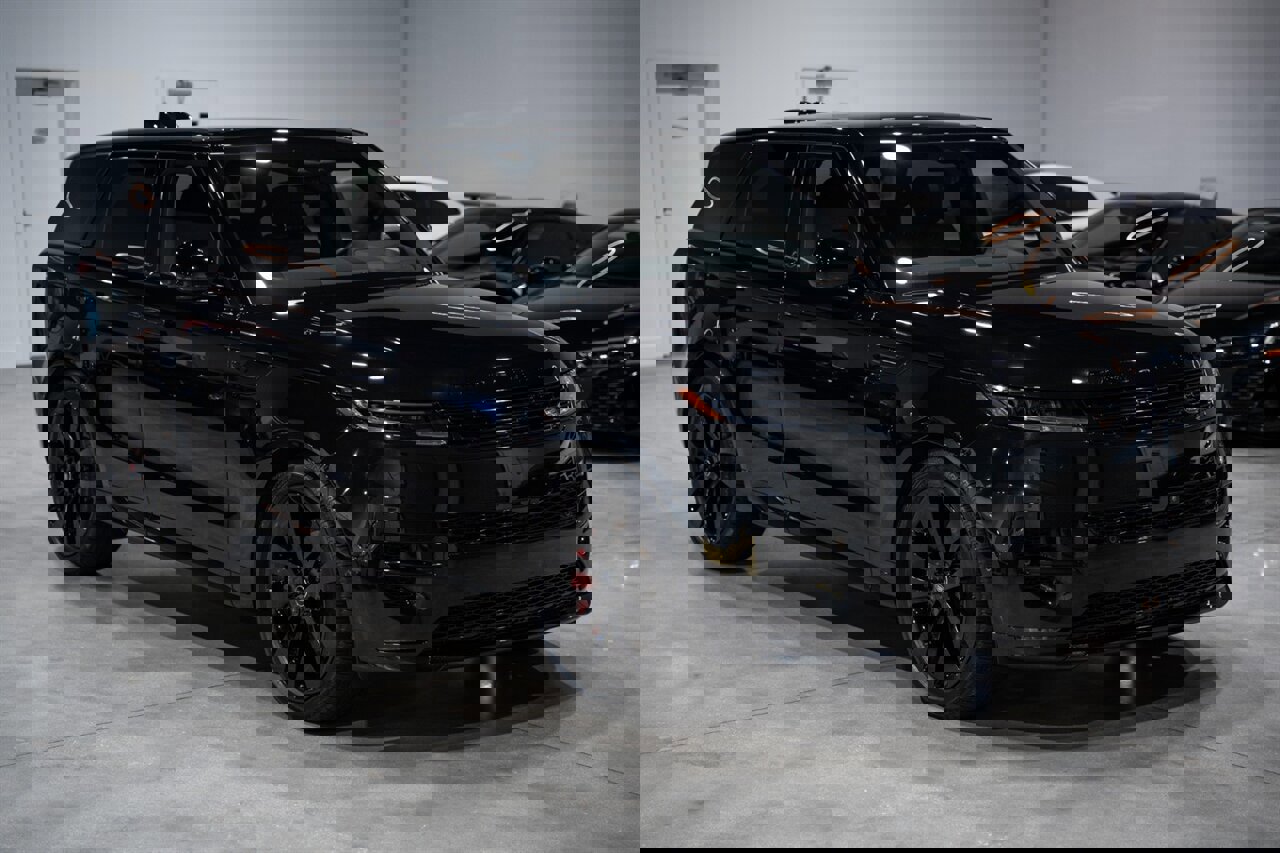 Used 2025 Land Rover Range Rover Sport Dynamic SE image 8
