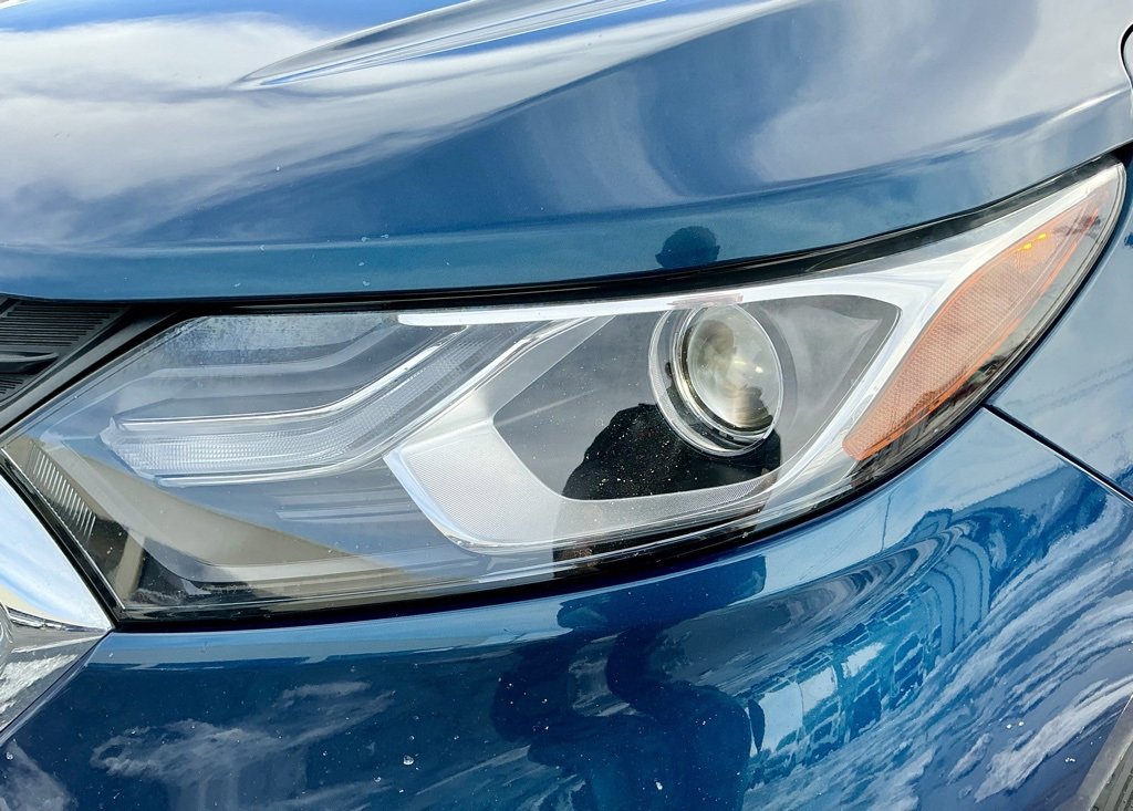 Used 2021 Chevrolet Equinox LT image 10