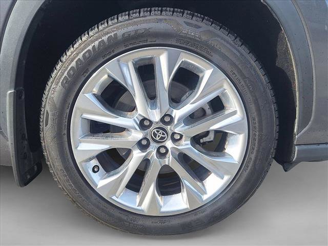 Used 2022 Toyota Highlander Limited image 21