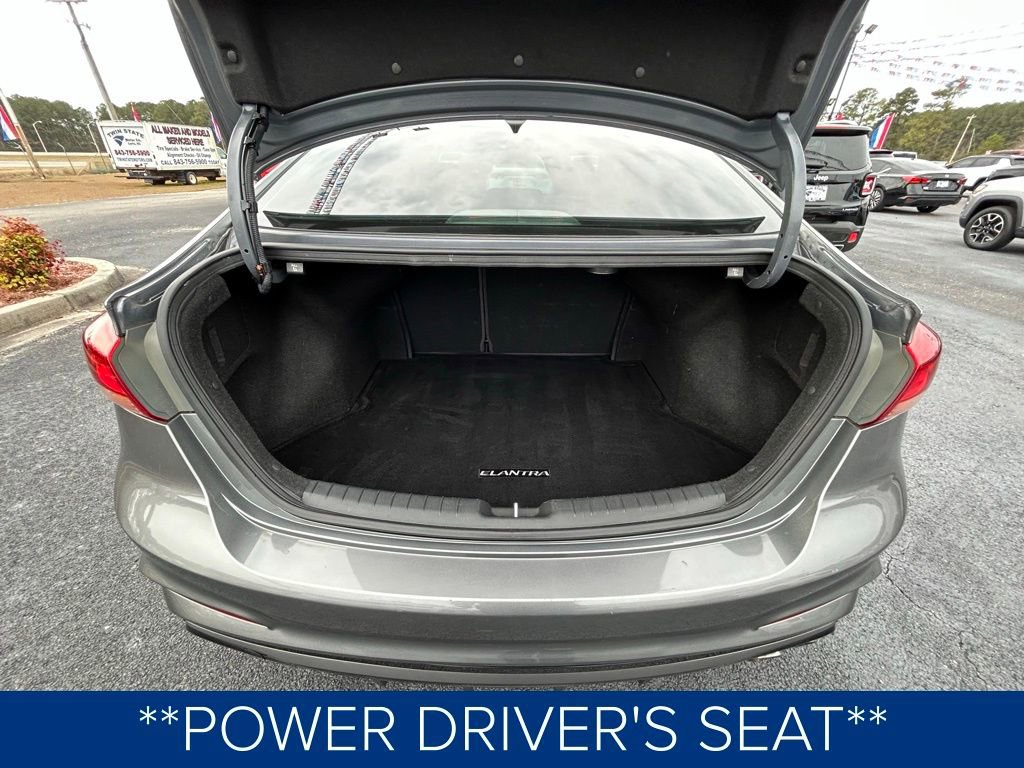 Used 2017 Hyundai Elantra Sport w/ Sport Premium Package 06 image 9