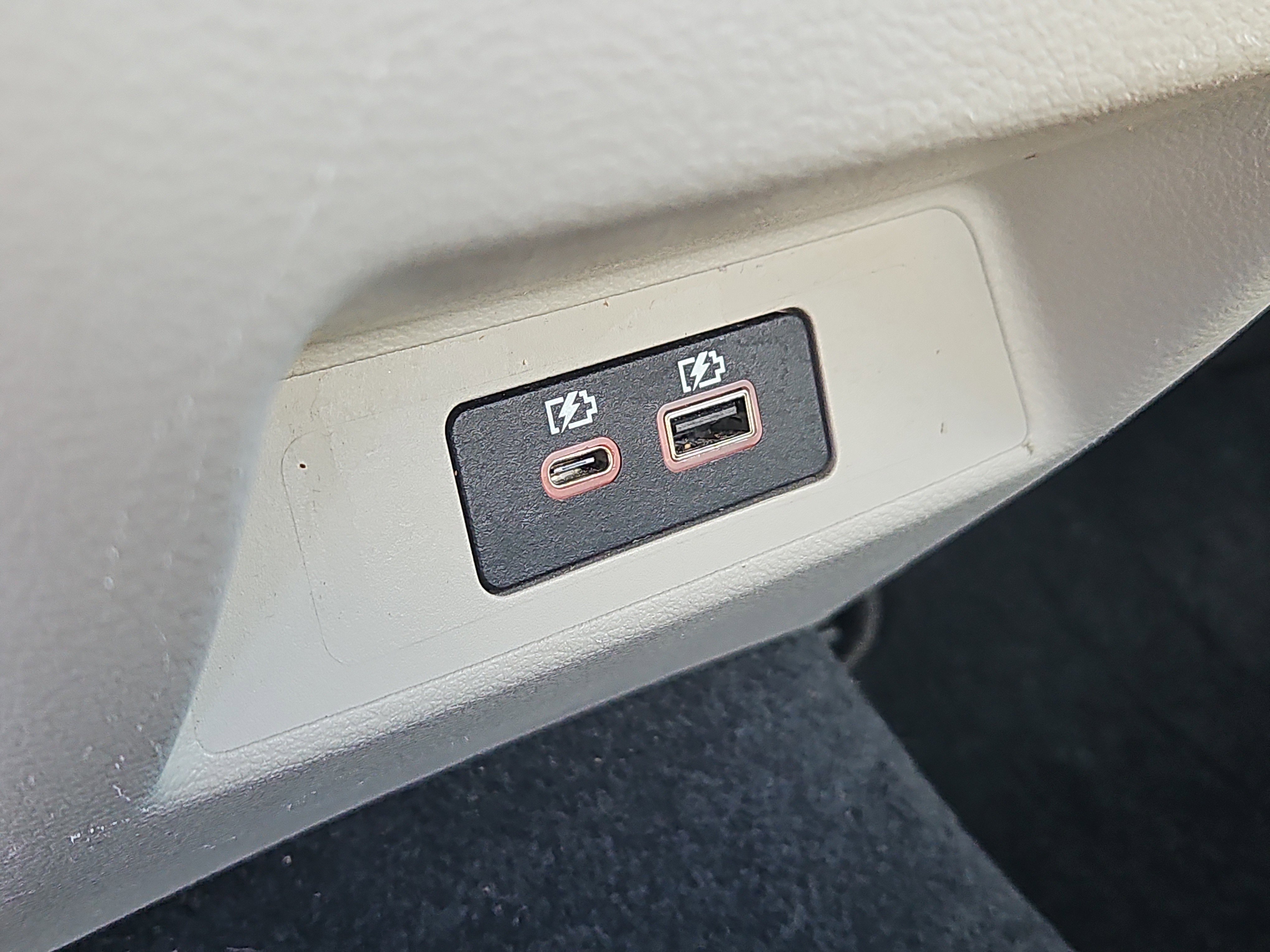 Used 2021 Nissan Altima 2.5 SV w/ SV Premium Package image 12