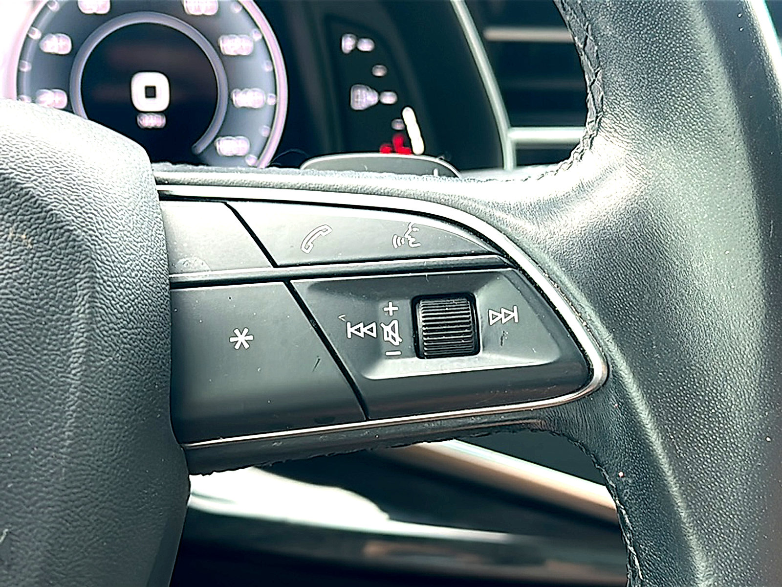 Used 2021 Audi Q7 3.0T Premium Plus w/ Executive Package image 28