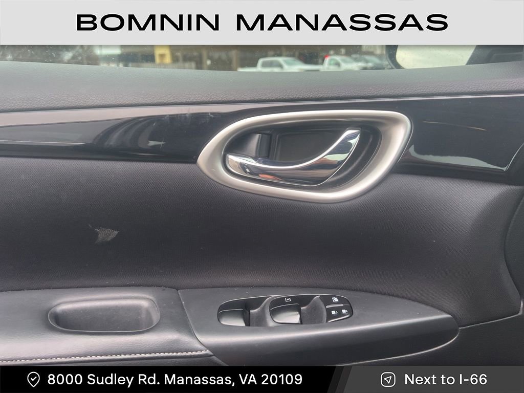 Used 2016 Nissan Sentra SV image 9