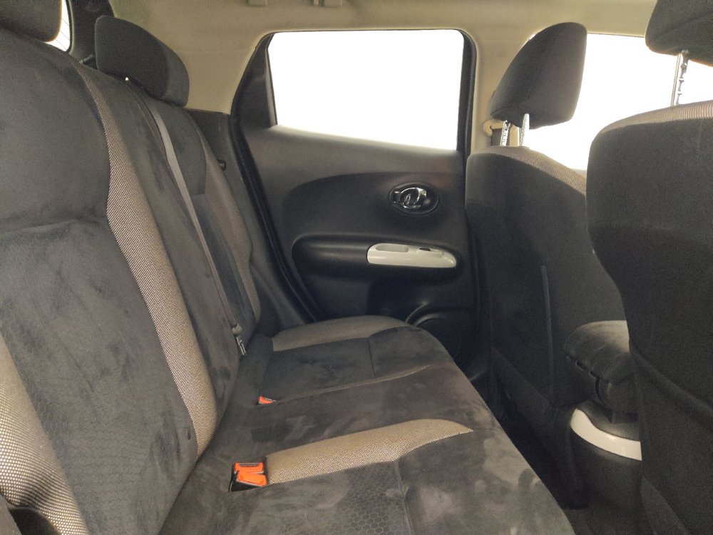 Used 2017 Nissan Juke SV FWD image 19