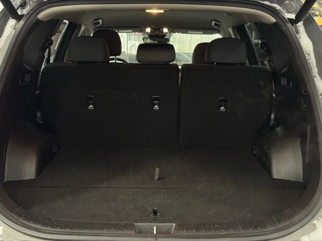 Used 2023 Hyundai Santa Fe SEL image 10