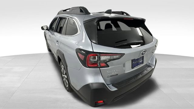 Certified 2025 Subaru Outback Premium image 5