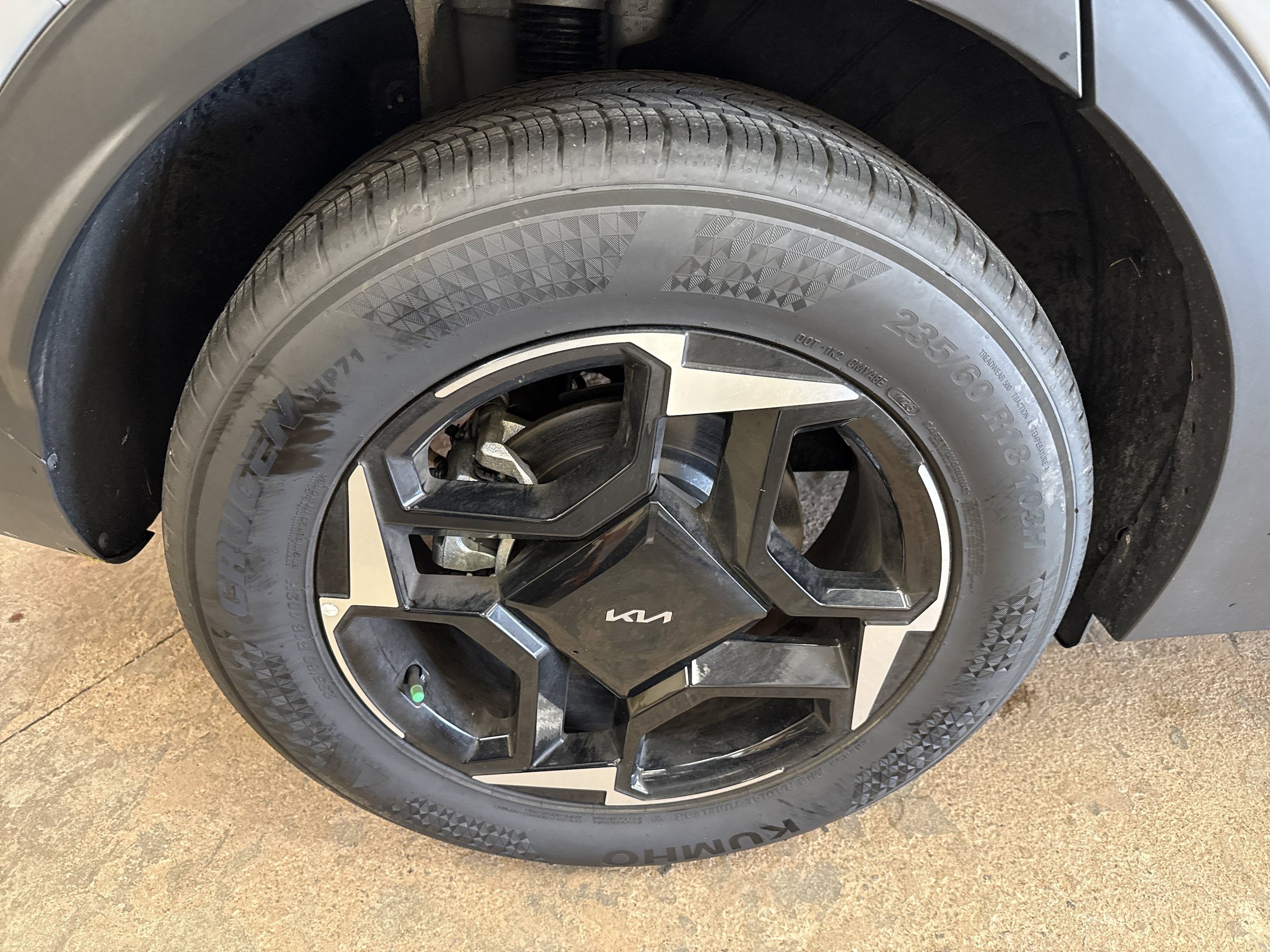 Used 2026 Kia Sportage EX AWD/4WD image 13