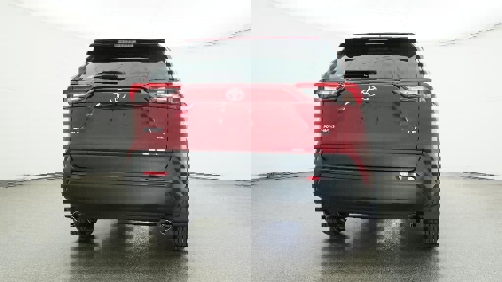New 2025 Toyota RAV4 LE image 31