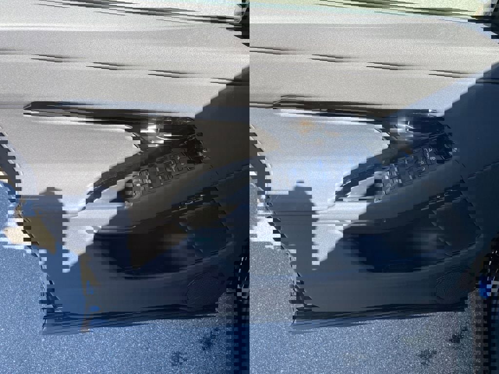 New 2024 Land Rover Range Rover Evoque Dynamic SE image 10