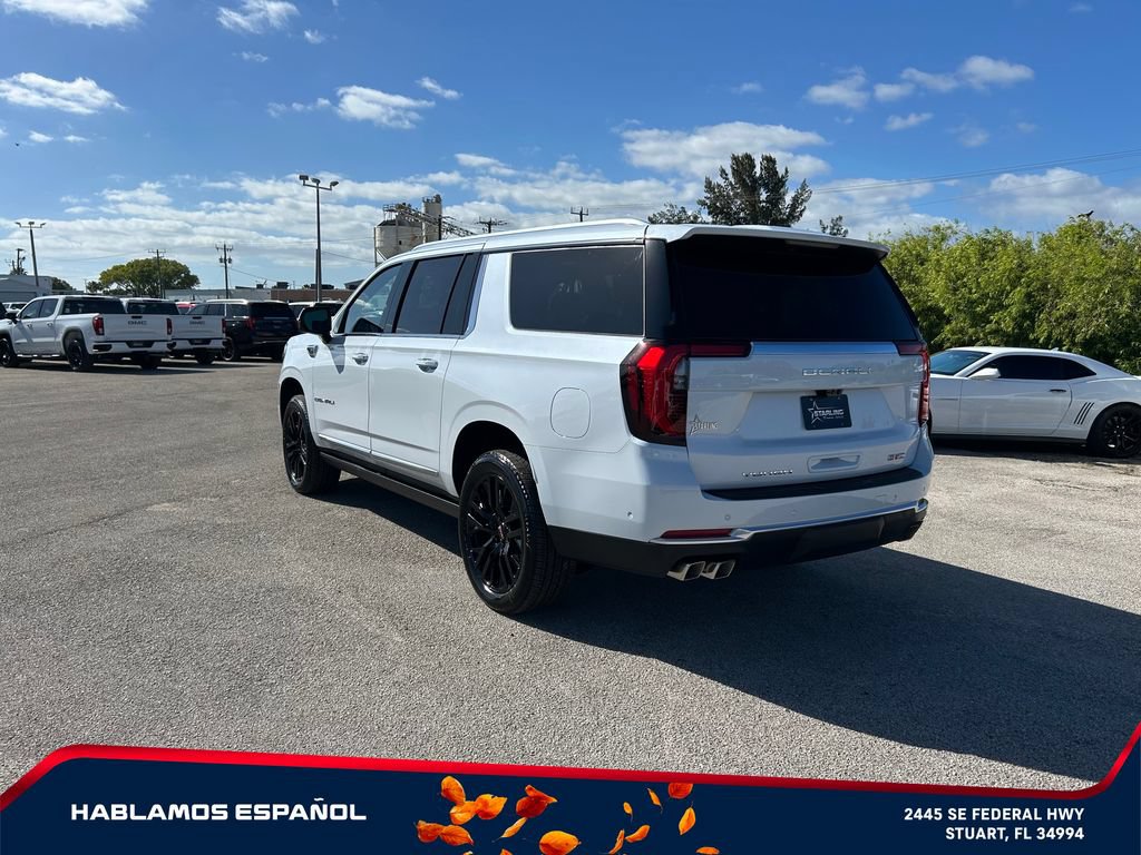 New 2026 GMC Yukon XL Denali w/ Denali Reserve Package AWD/4WD image 7