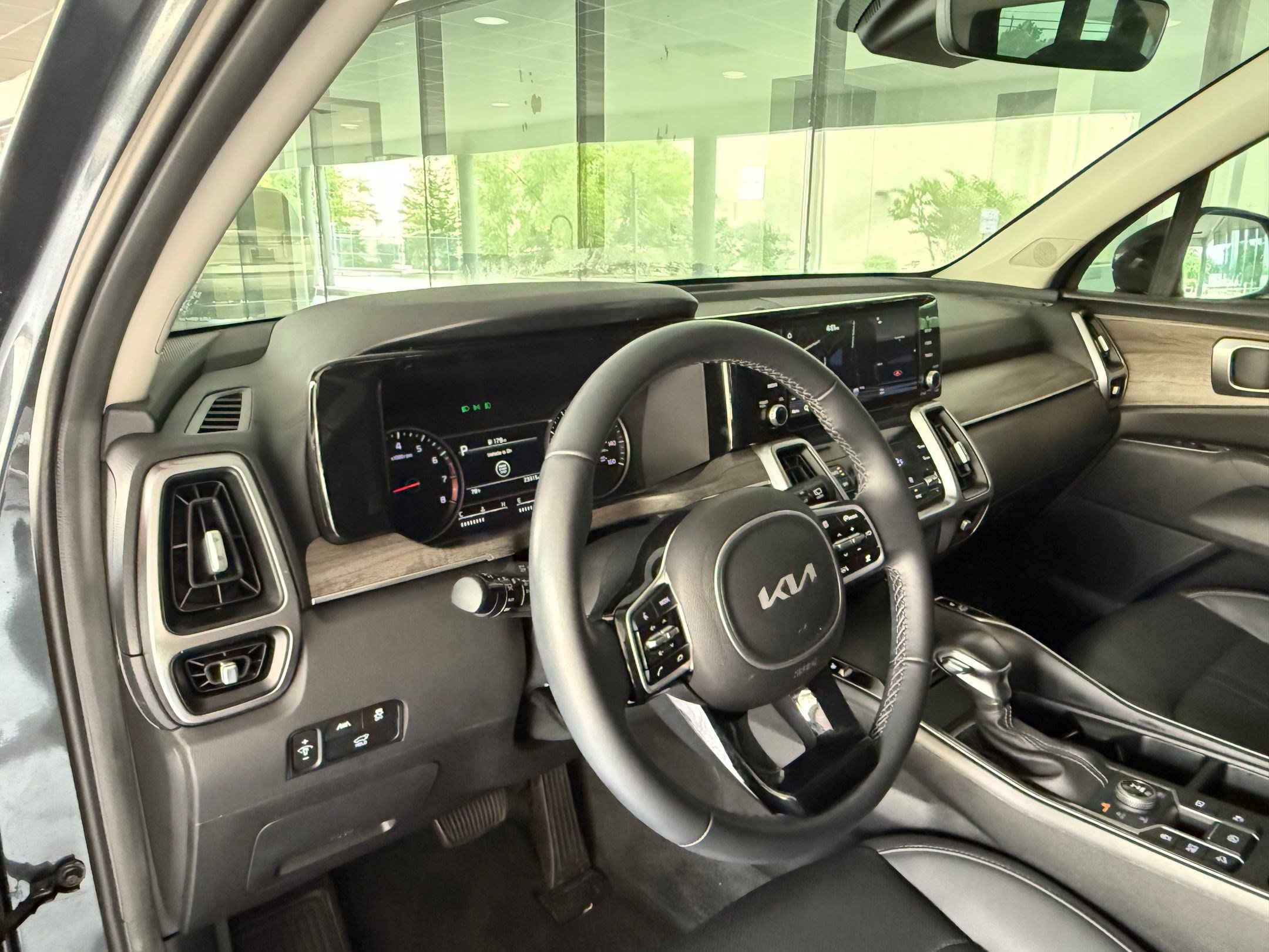 Used 2023 Kia Sorento X-Line EX AWD/4WD image 4