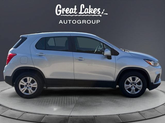 Used 2017 Chevrolet Trax LS FWD image 6