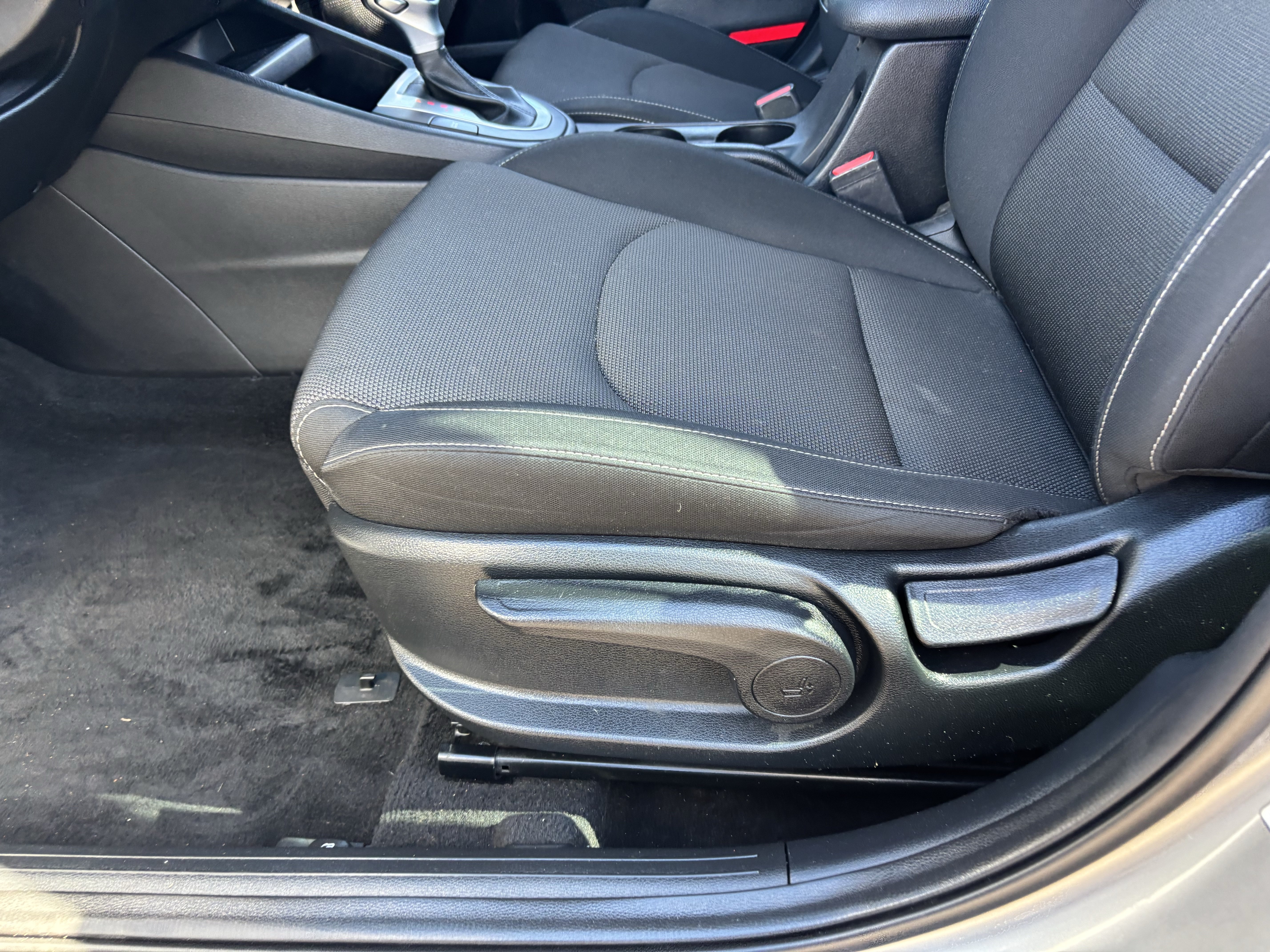 Certified 2024 Kia Forte LXS FWD image 18