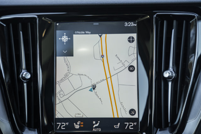 Used 2019 Volvo S60 T5 Momentum w/ Premium Package FWD image 20