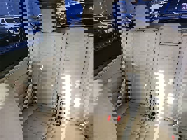 Used 2019 Jeep Grand Cherokee Laredo image 13