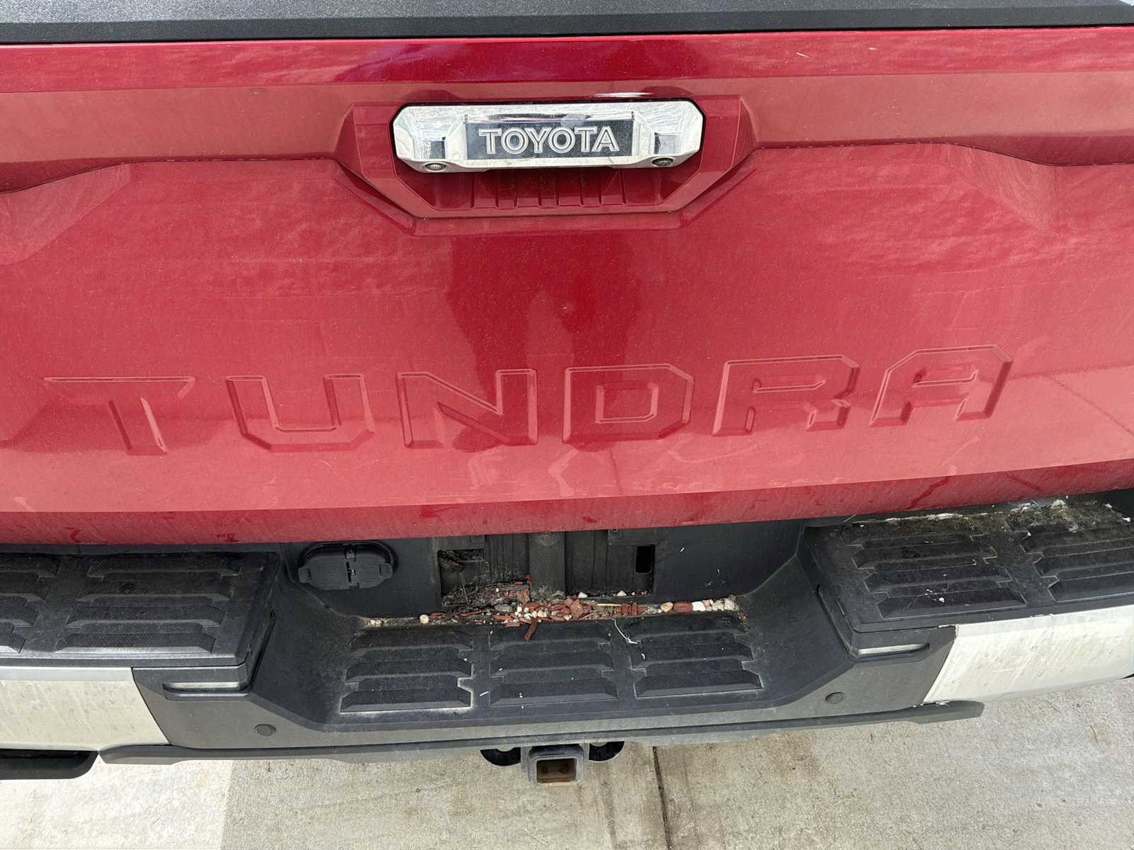 Used 2025 Toyota Tundra Limited AWD/4WD image 42
