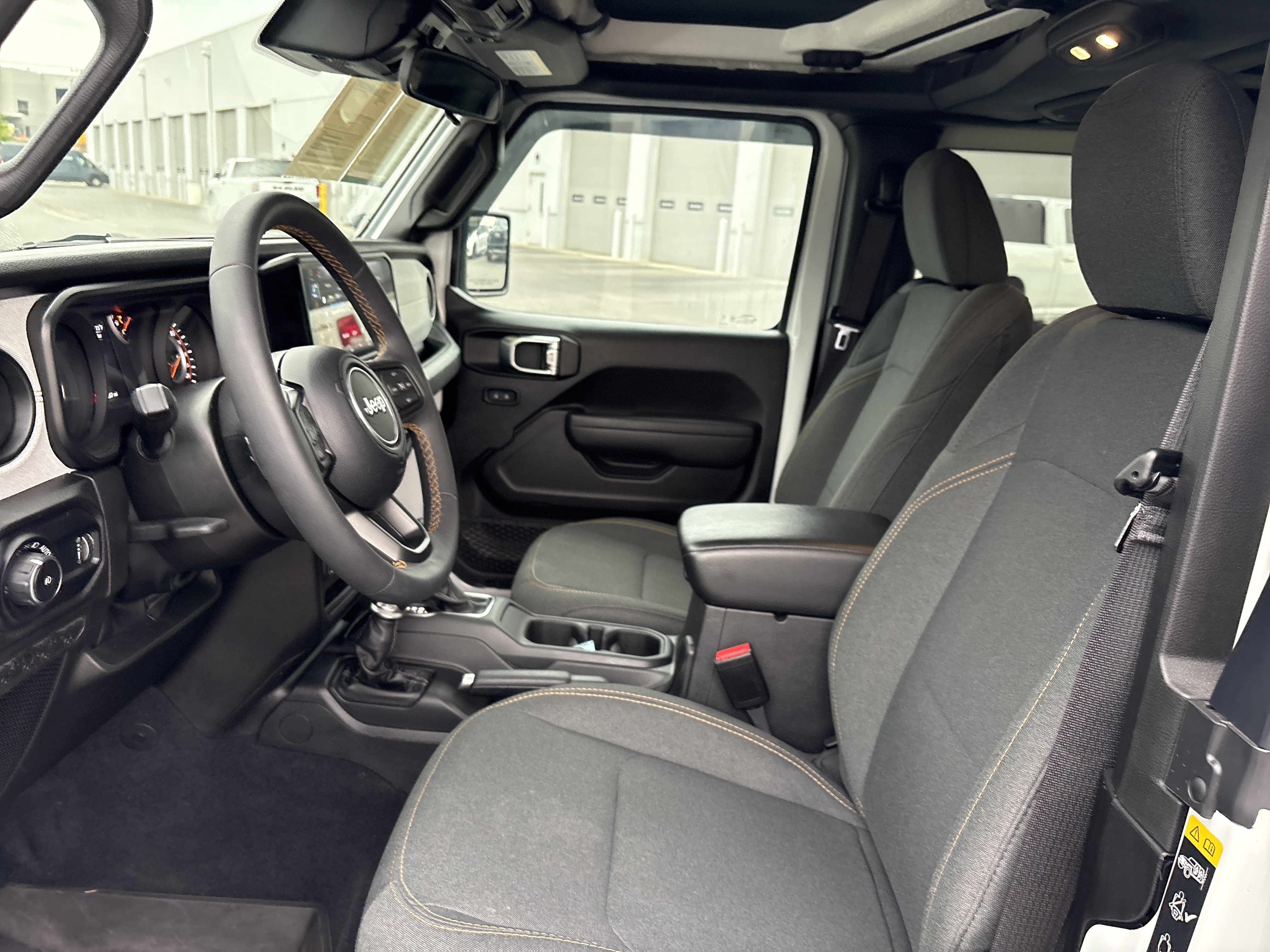 Used 2024 Jeep Wrangler Sport AWD/4WD image 16
