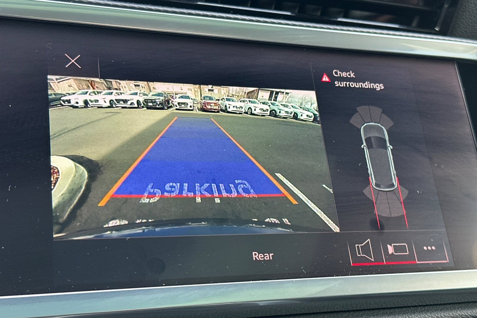 Used 2022 Audi Q3 2.0T Premium image 21