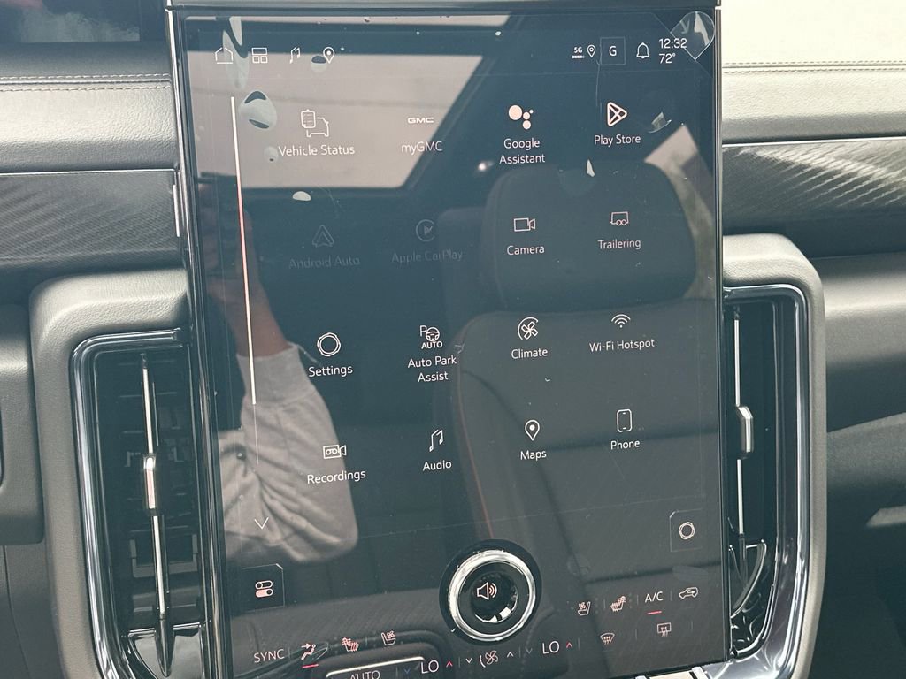 New 2026 GMC Yukon AT4 w/ AT4 Premium Plus Package image 30