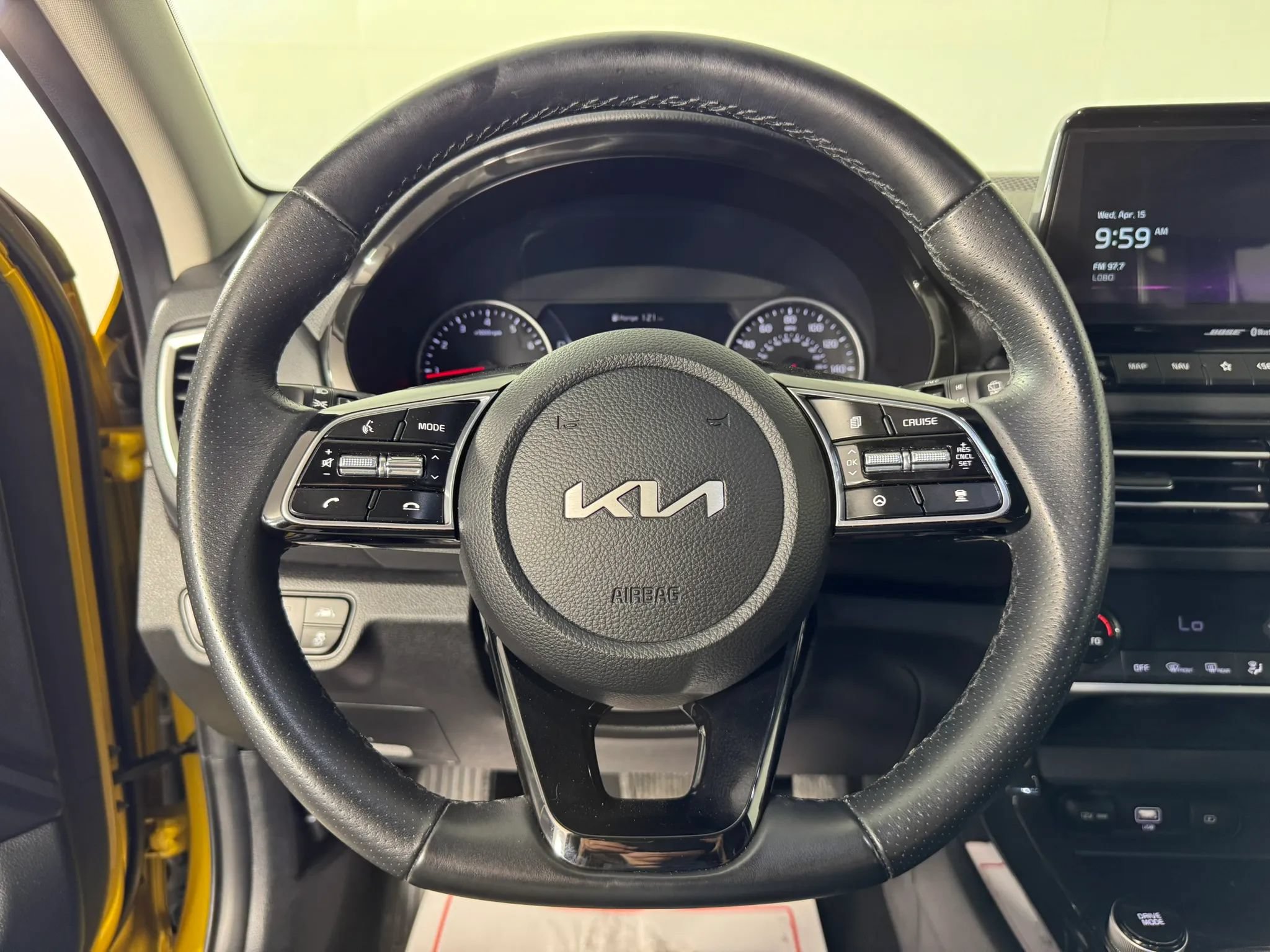 Used 2023 Kia Seltos SX w/ SX Sunroof Package AWD/4WD image 13