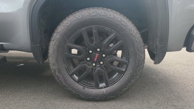New 2026 GMC Sierra 1500 Elevation w/ Elevation Premium Package AWD/4WD image 9
