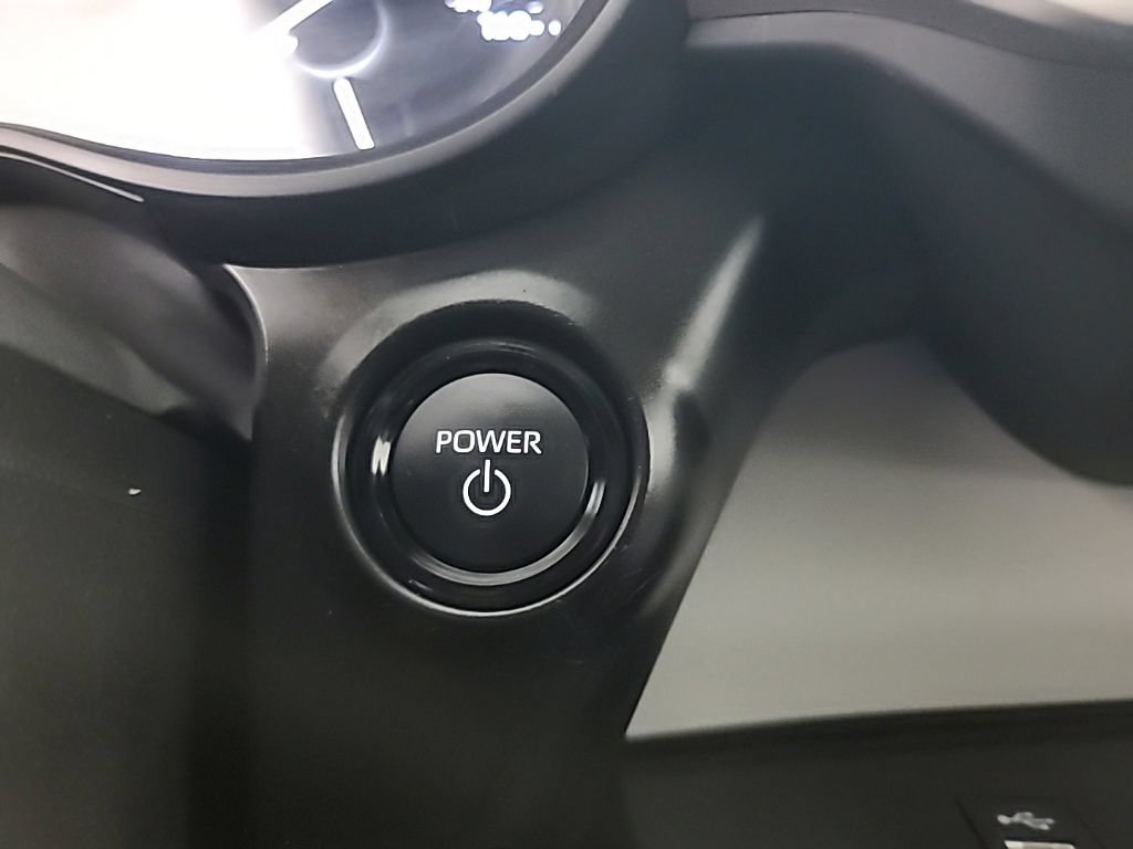Used 2026 Toyota Sienna LE FWD image 41