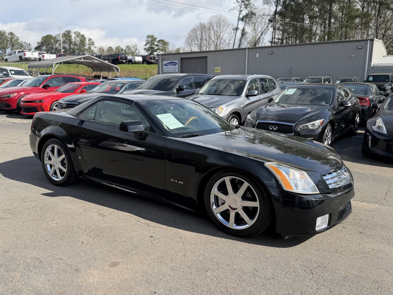 Used 2006 Cadillac XLR image 3