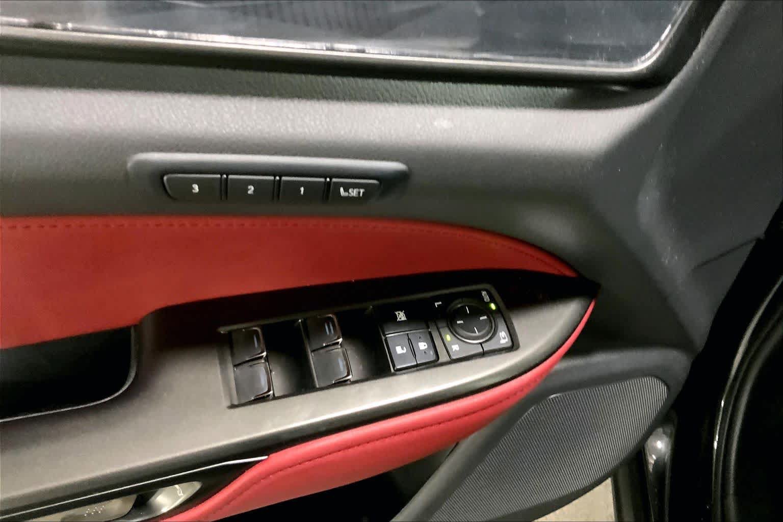 Certified 2025 Lexus NX 350 AWD w/ Accessory Package (2T) image 36
