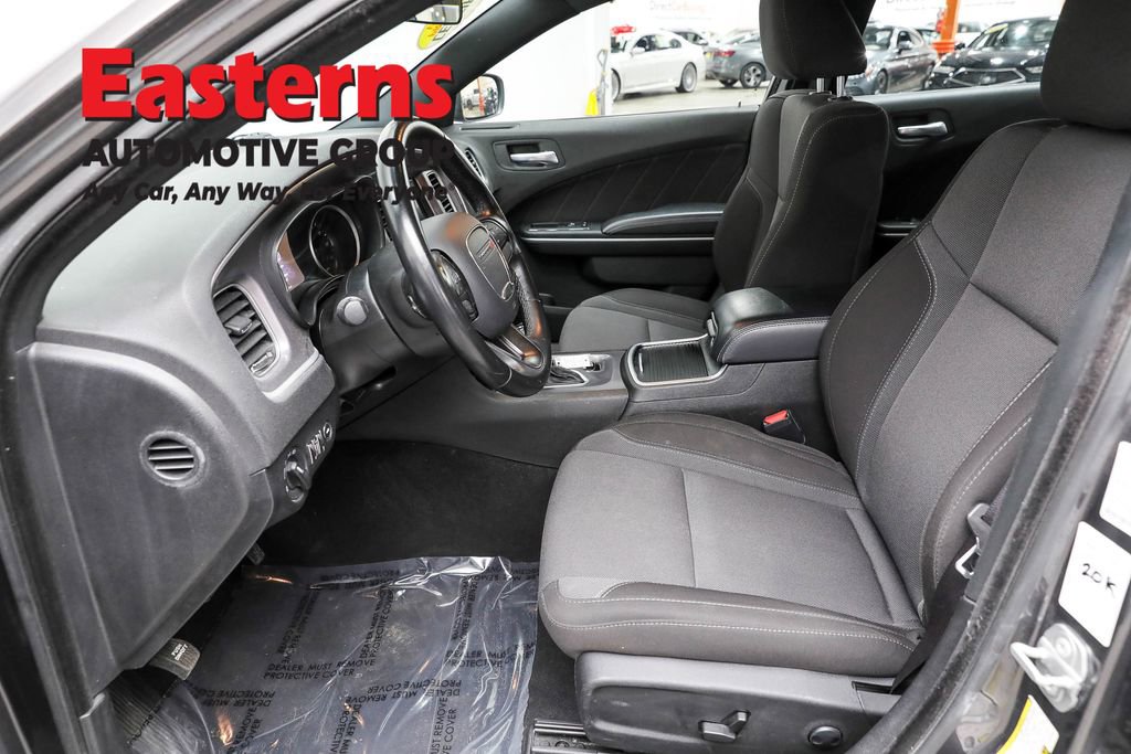 Used 2022 Dodge Charger SXT image 14