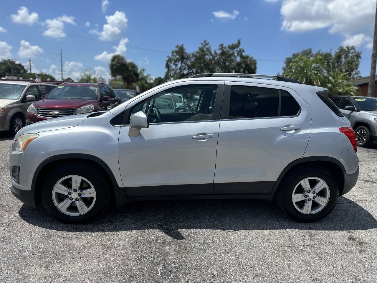 Used 2015 Chevrolet Trax LT w/ LT Plus Package FWD image 4