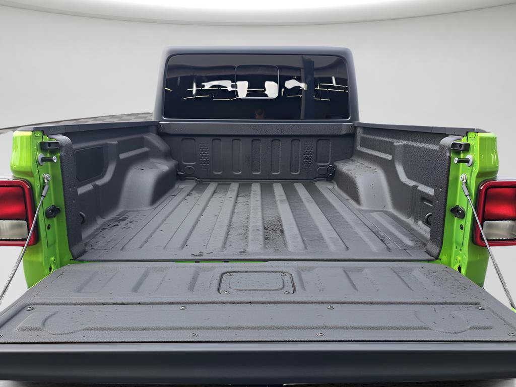 New 2025 Jeep Gladiator Sport AWD/4WD image 19