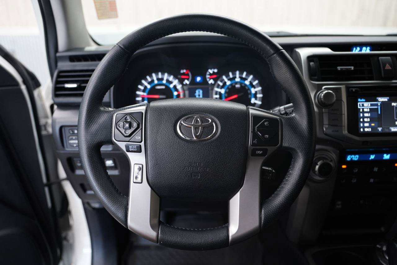 Used 2016 Toyota 4Runner Limited AWD/4WD image 12
