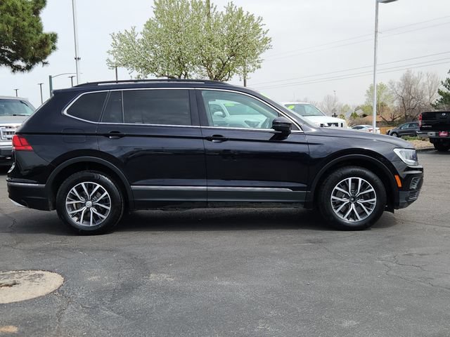Used 2020 Volkswagen Tiguan SE w/ 3rd Row Seat Package AWD/4WD image 2