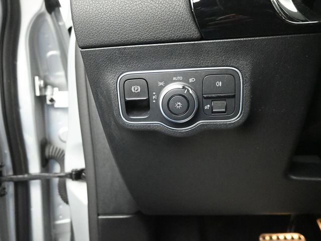 Used 2022 Mercedes-Benz GLA 35 AMG 4MATIC image 19