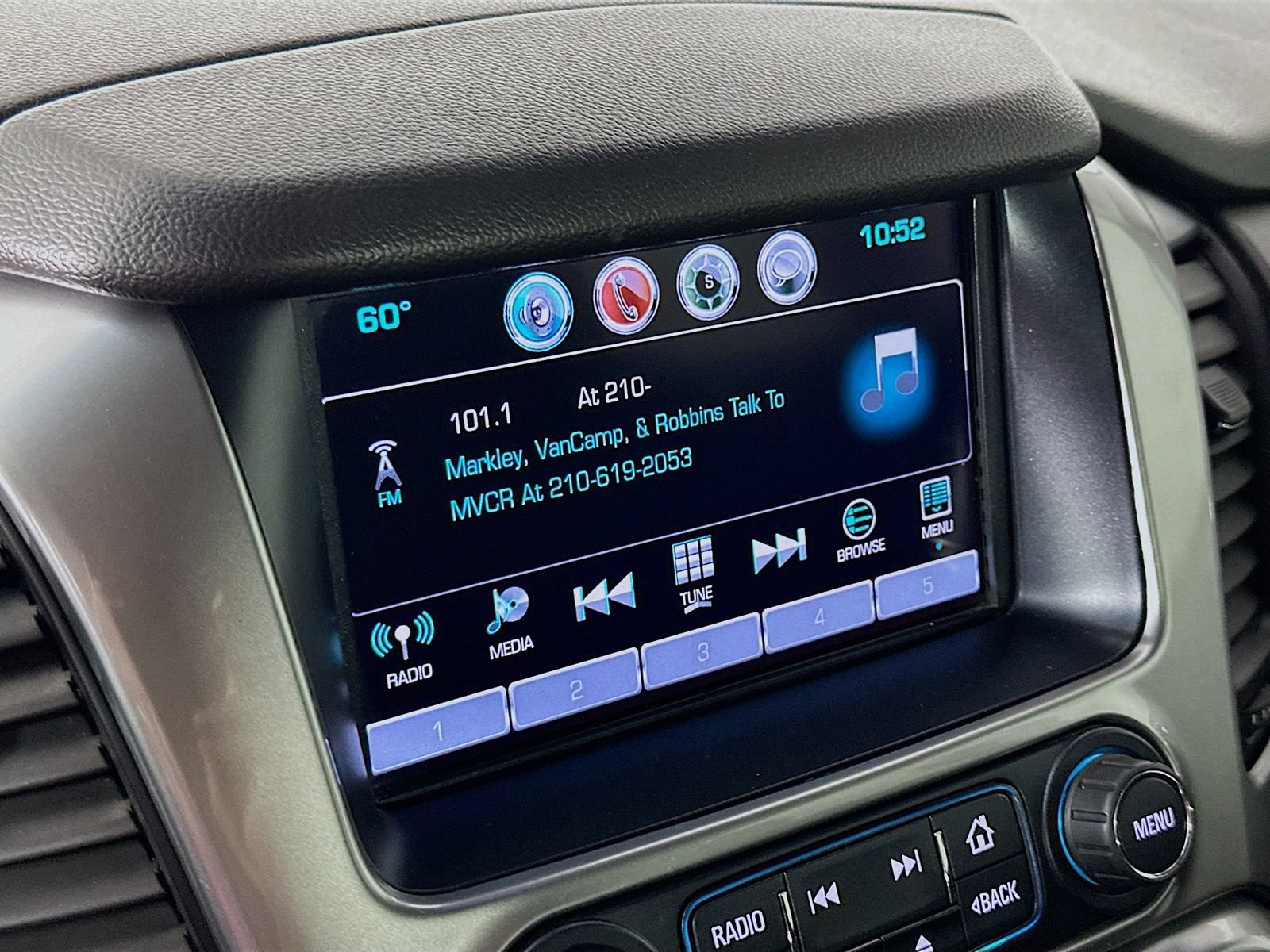 Used 2018 Chevrolet Tahoe LT w/ LT Midnight Edition AWD/4WD image 16
