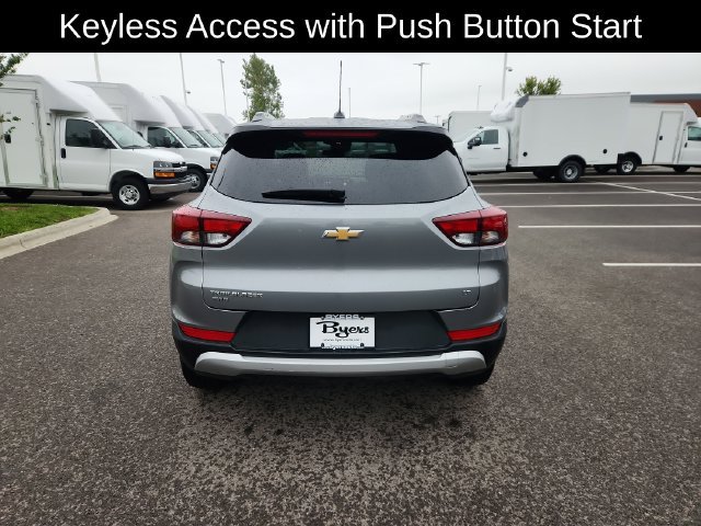 Used 2025 Chevrolet TrailBlazer LT AWD/4WD image 8