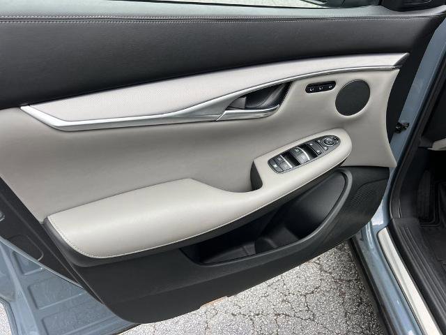 Used 2023 INFINITI QX50 Luxe AWD/4WD image 8