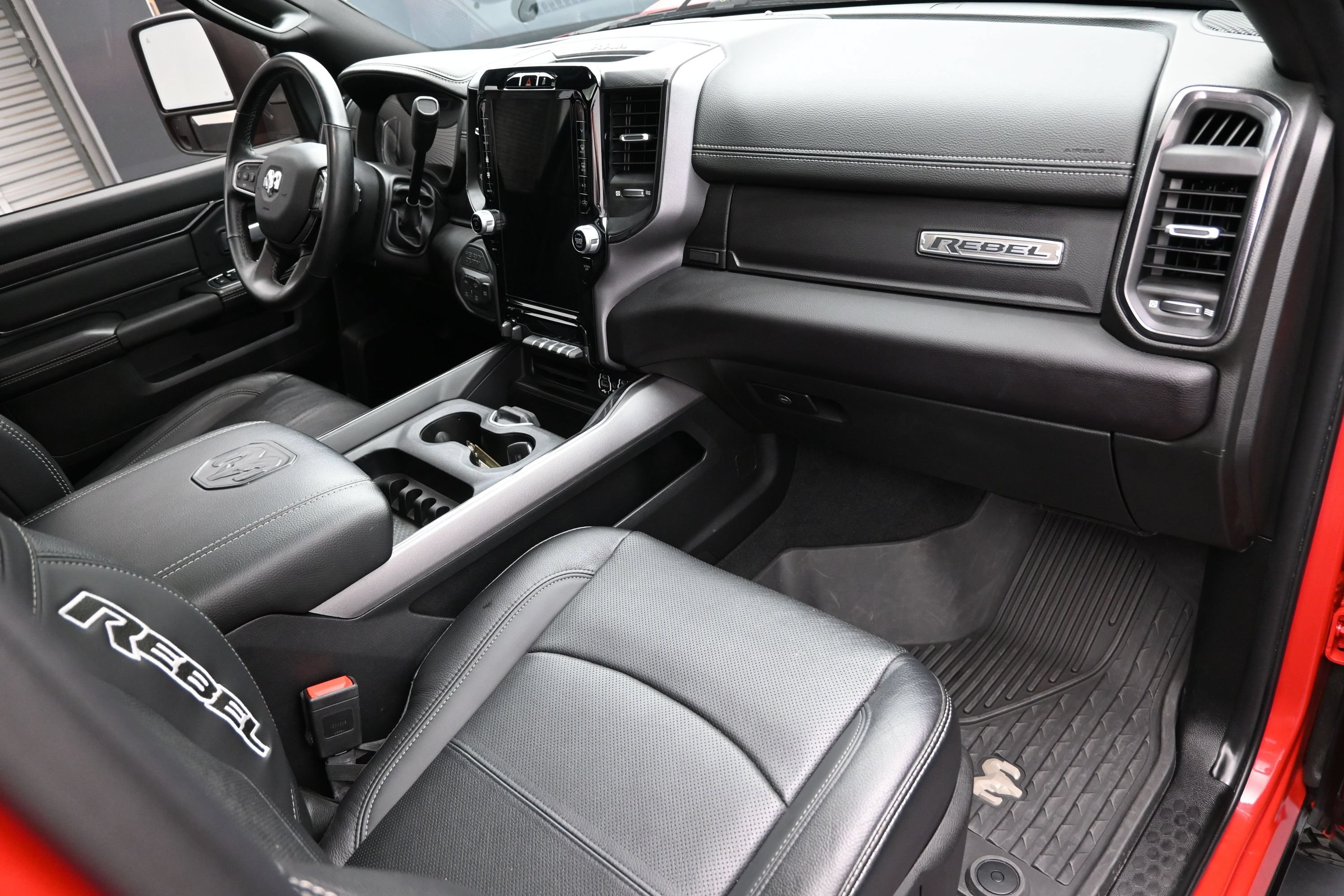 Used 2024 RAM 2500 Rebel AWD/4WD image 42