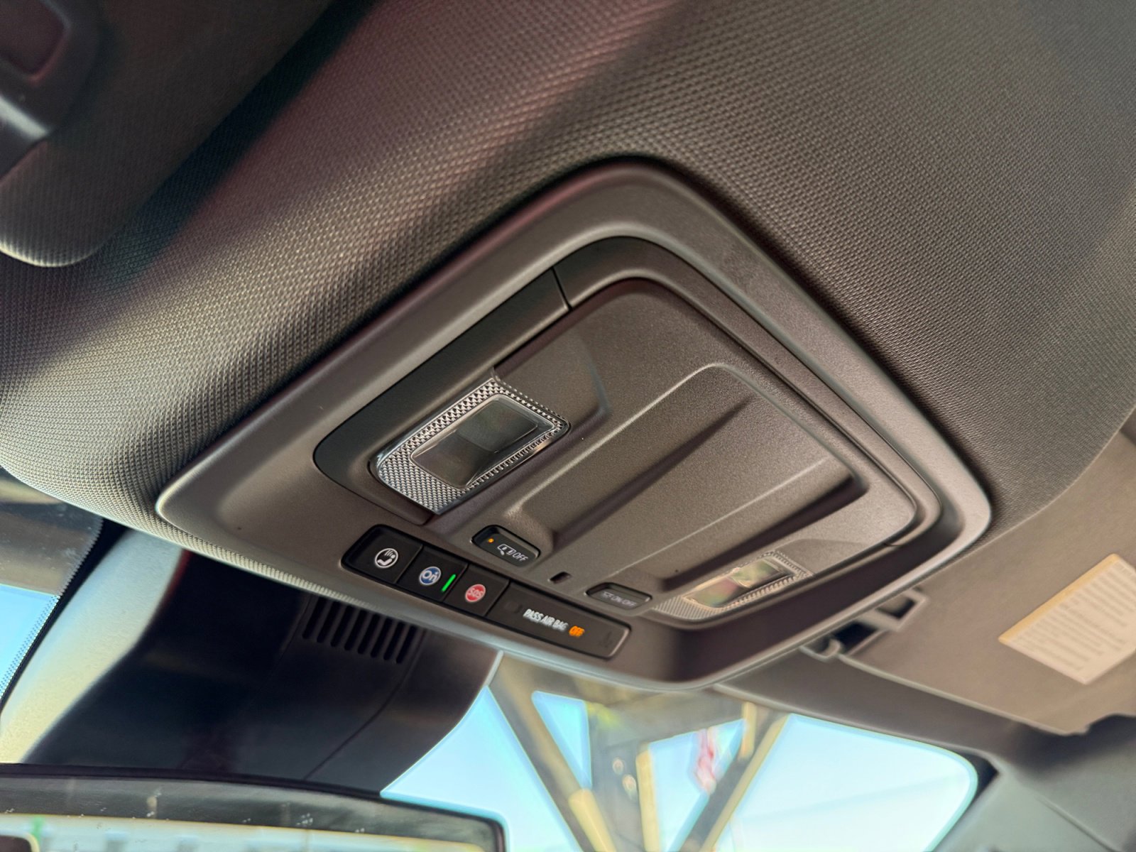 Used 2024 Chevrolet Silverado 2500 Custom w/ Custom Convenience Package image 21