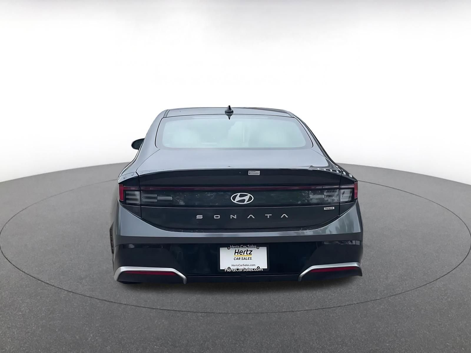 Used 2025 Hyundai Sonata SEL FWD image 11