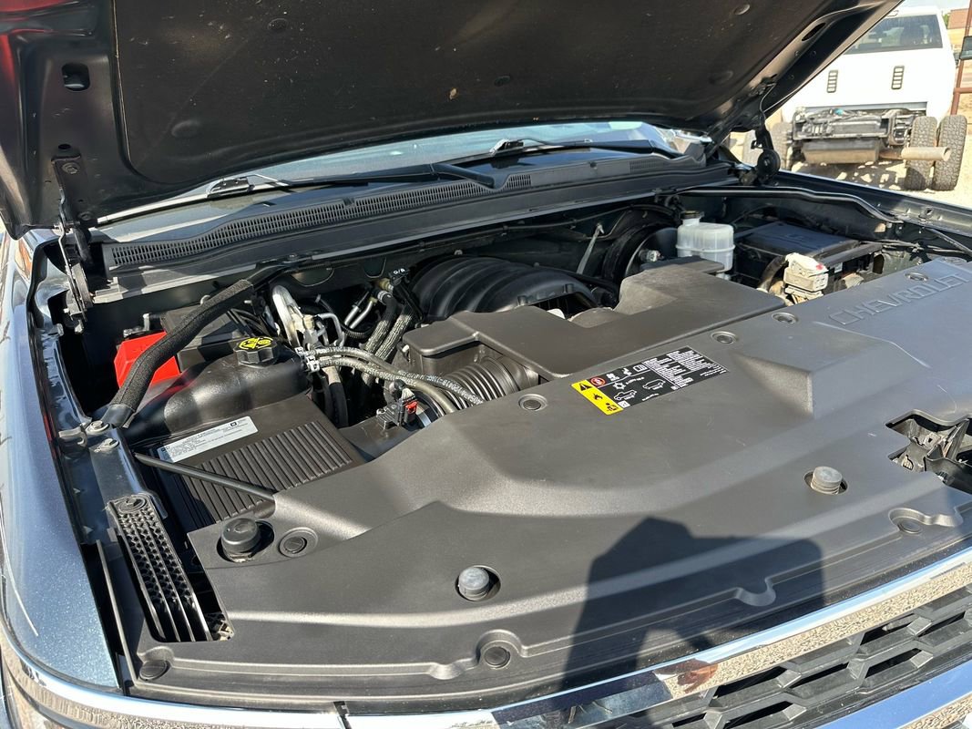 Used 2019 Chevrolet Suburban LT image 47