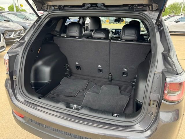 Used 2024 Jeep Compass Latitude w/ Altitude Special Edition image 22