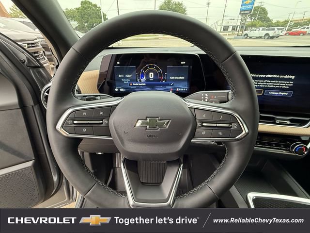 Used 2026 Chevrolet Equinox ACTIV w/ LPO, Floor Liner Package FWD image 13